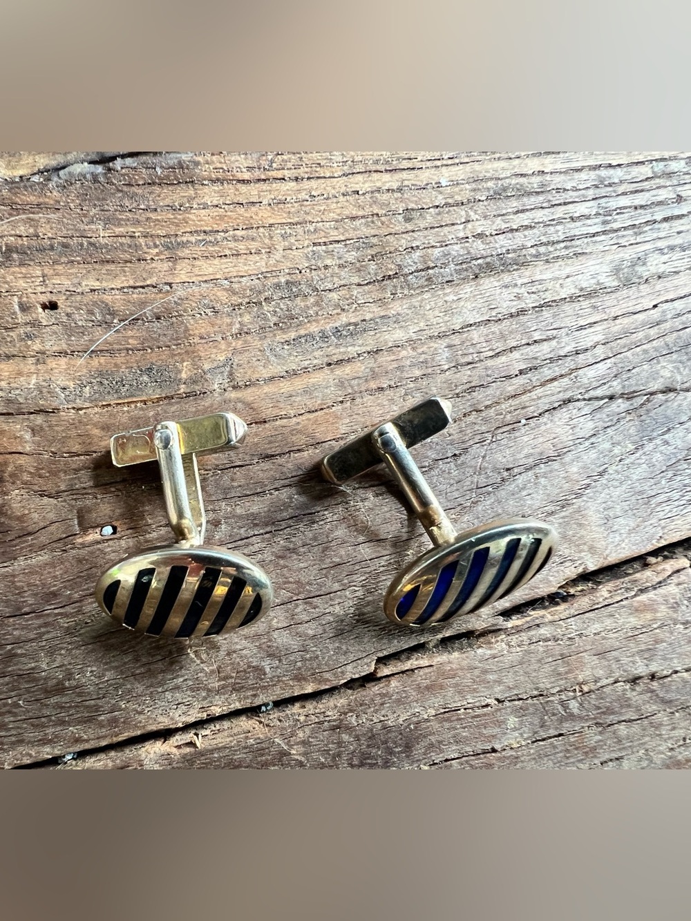 Classic Oval Silver Cufflinks with Black and Blue Inlay - Picture 5 of 8